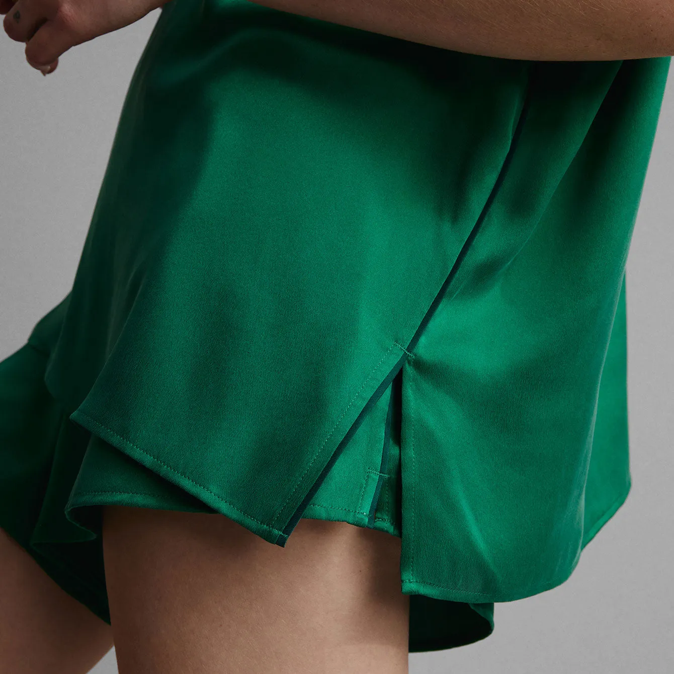 Washable Silk Piped Tee Short Set