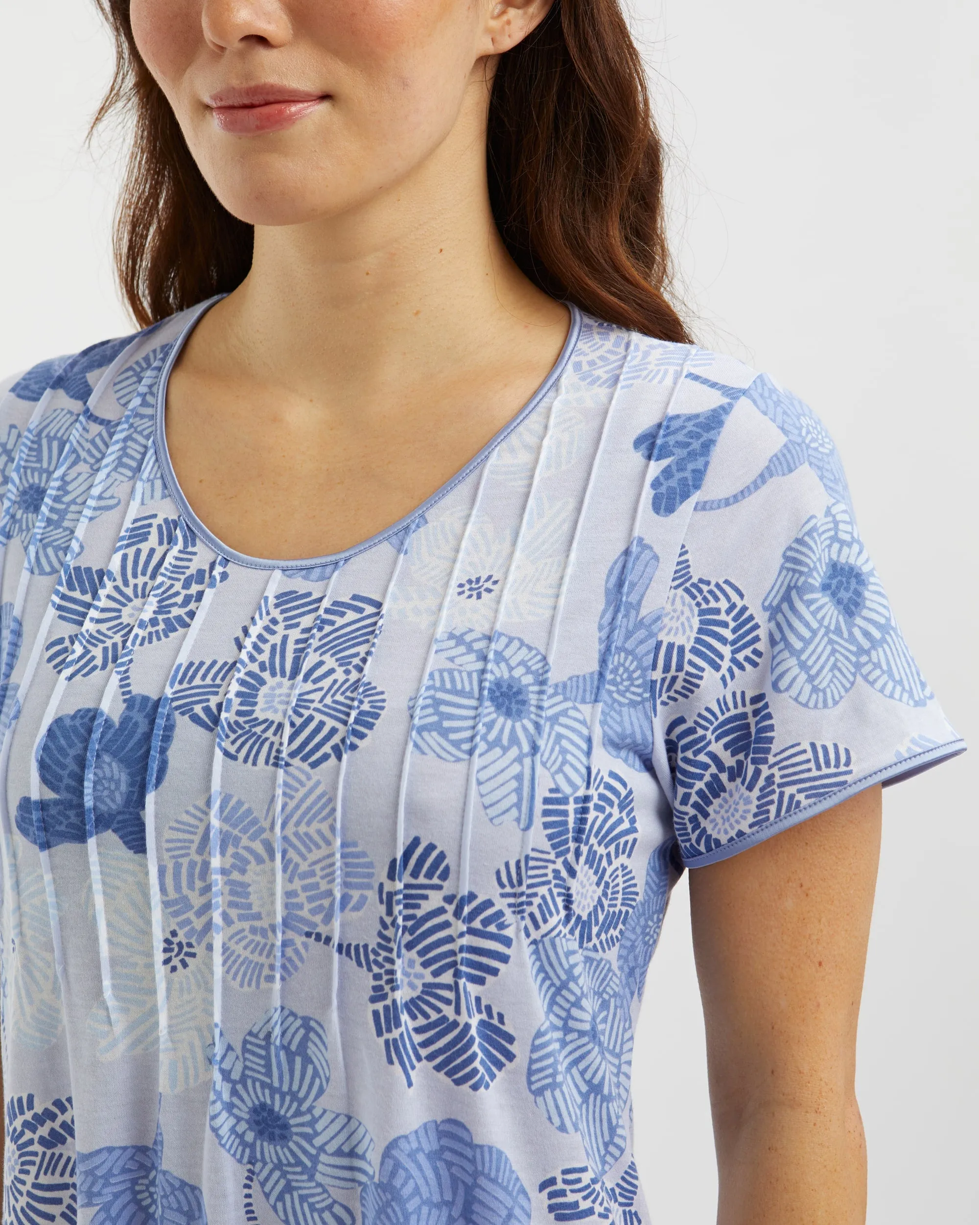 Women's French Pleat Short Sleeve Jersey Nightdress - Rosa Floral Blue
