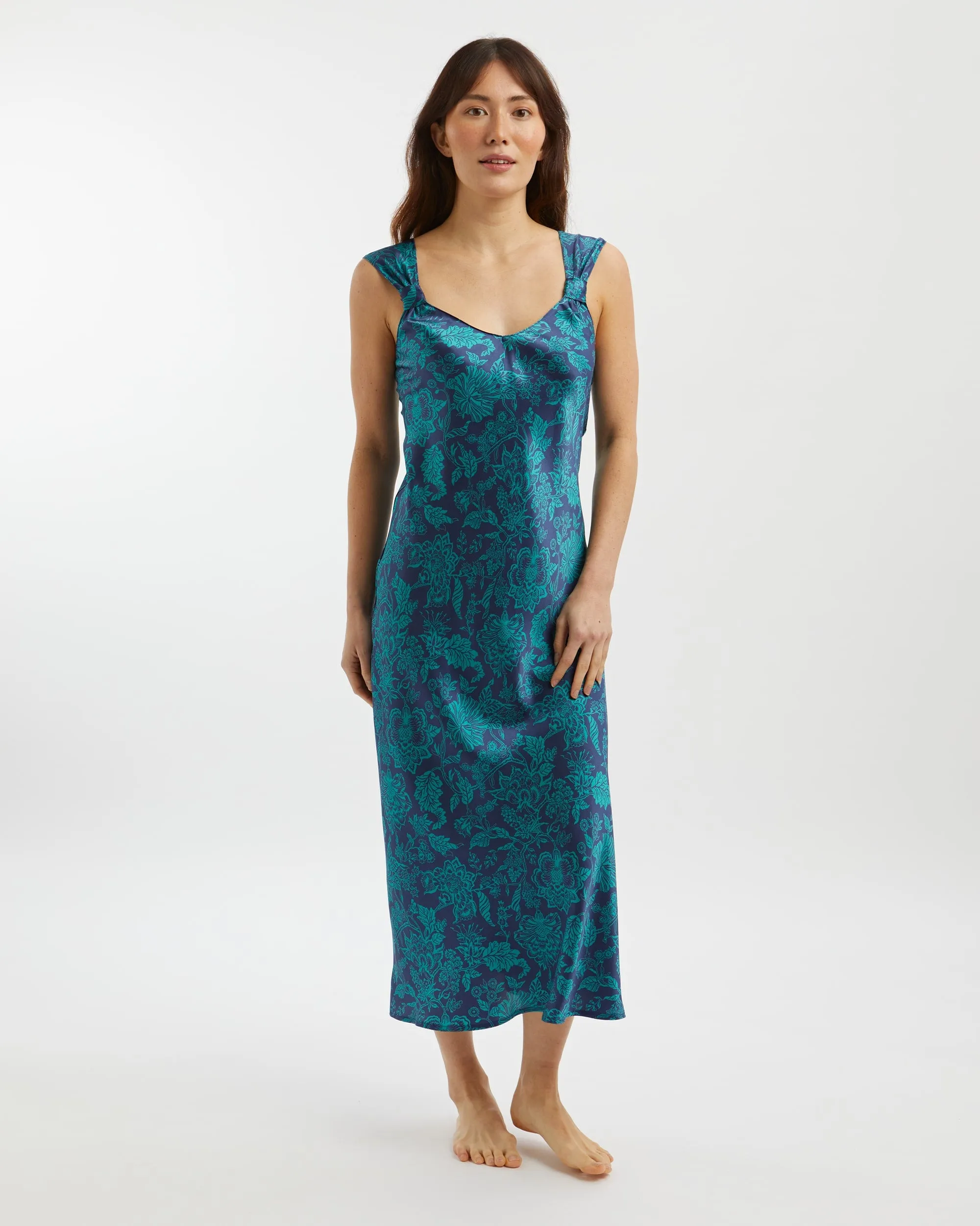 Women's Vintage Style Silk Nightdress - Christelle