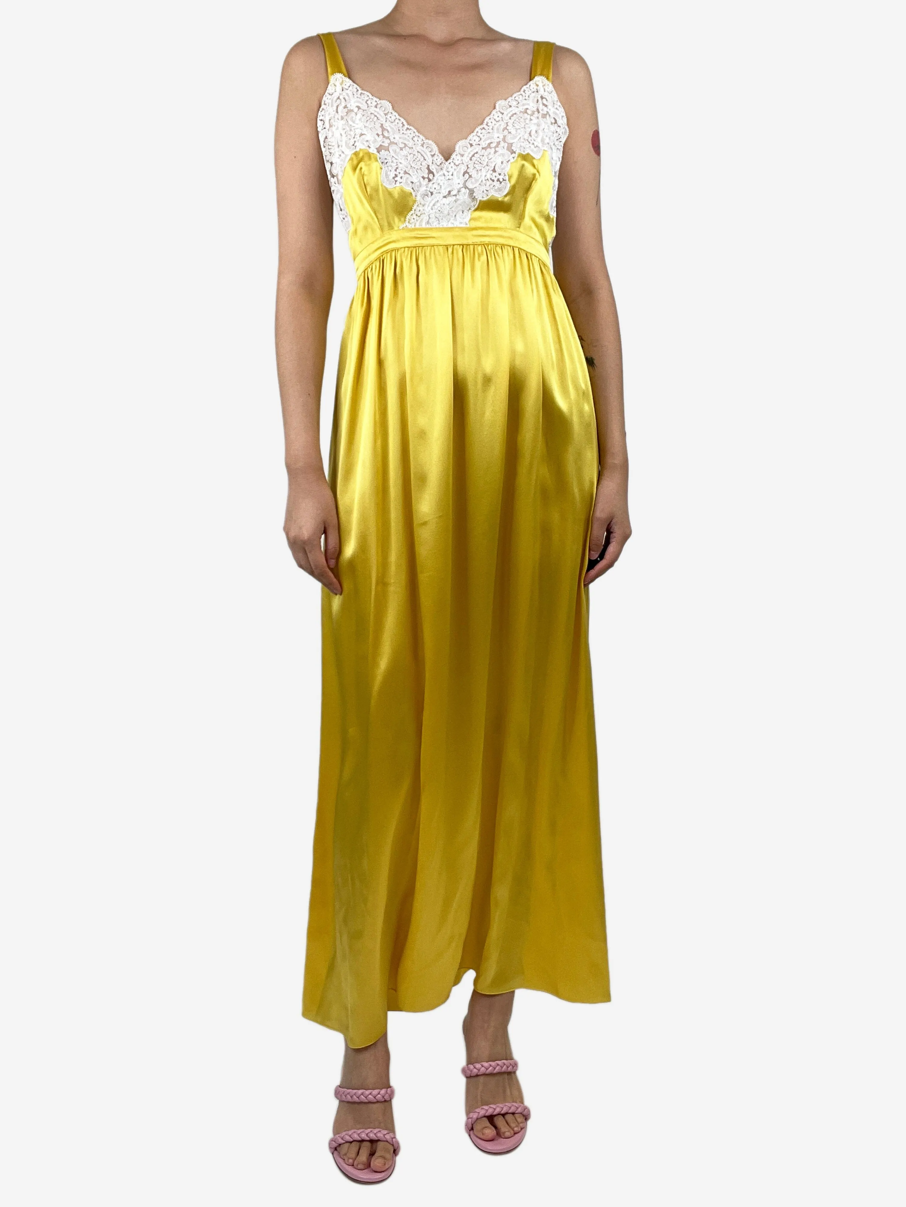 Yellow silk lace-trimmed maxi dress and robe set - size M